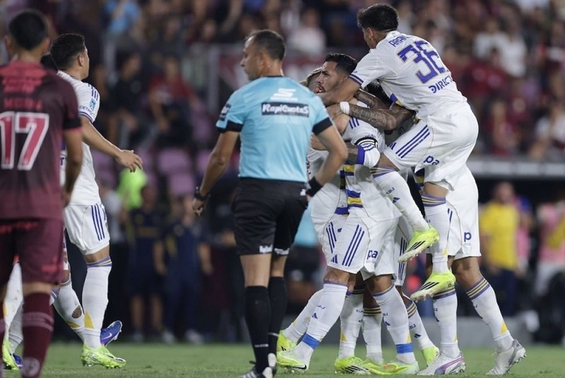 Apareció el Boca que todos esperaban y le gano con claridad a Lanús